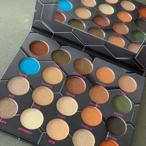 BeeBeauty London Barbarella Eyeshadow Palette
